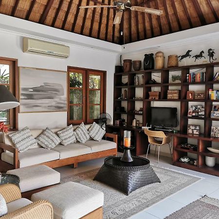 Villa Aliya Sanur Exterior foto